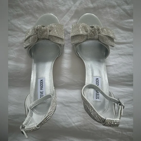 Steve Madden Realm Sandal, size 9, NWT - Picture 4 of 6